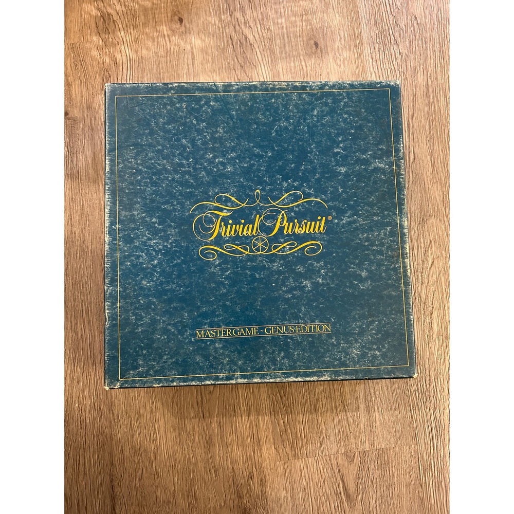 Trivial Pursuit Master Game Genus Edition Unisex OS Blue Good Vintage 1984 Board